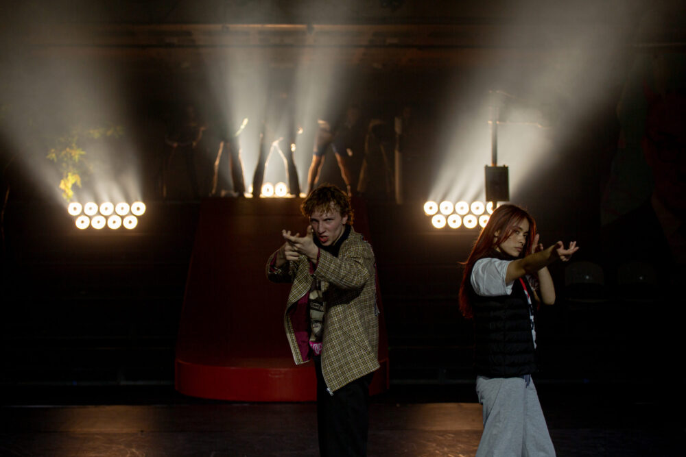 Musical „SCHERBEN KINDER“, Premiere am 9. Mai 2025