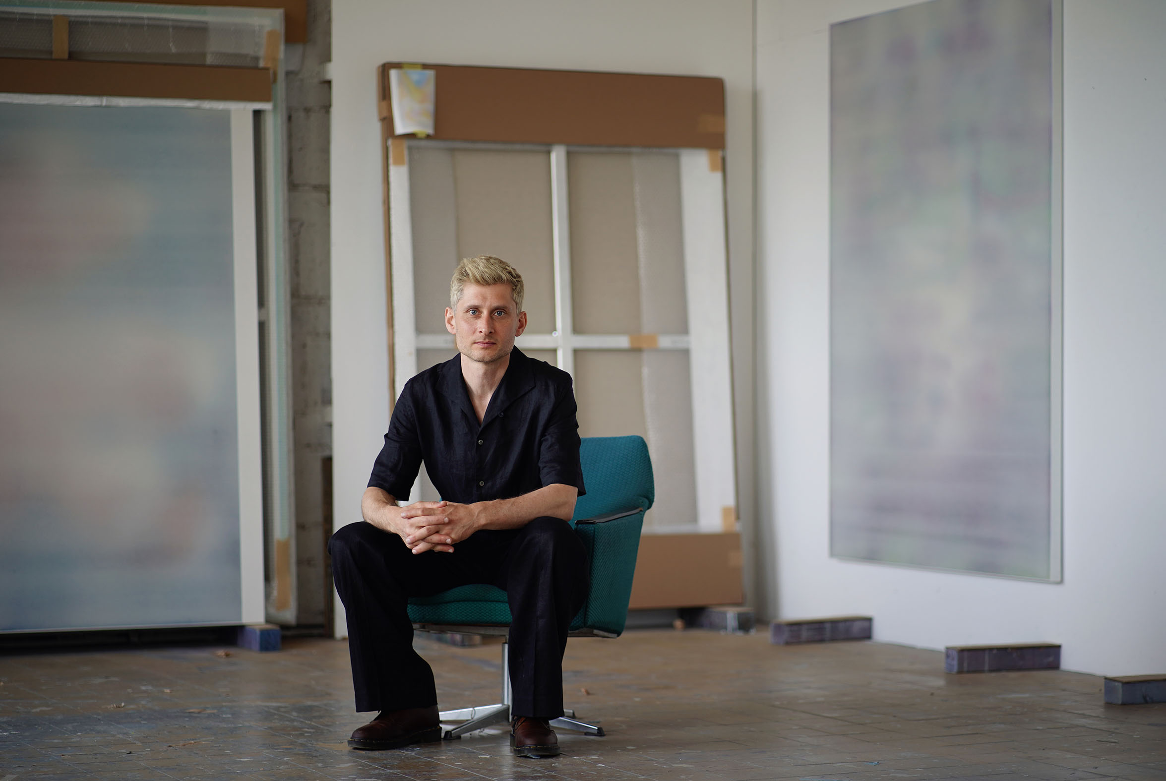 Zur Ausstellung: OTO | BENEDIKT LEONHARDT – INTERVIEW  