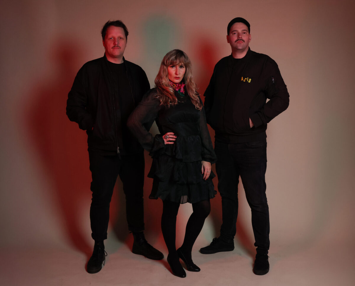 On The Road by Dina Summer via Iptamenos Discos