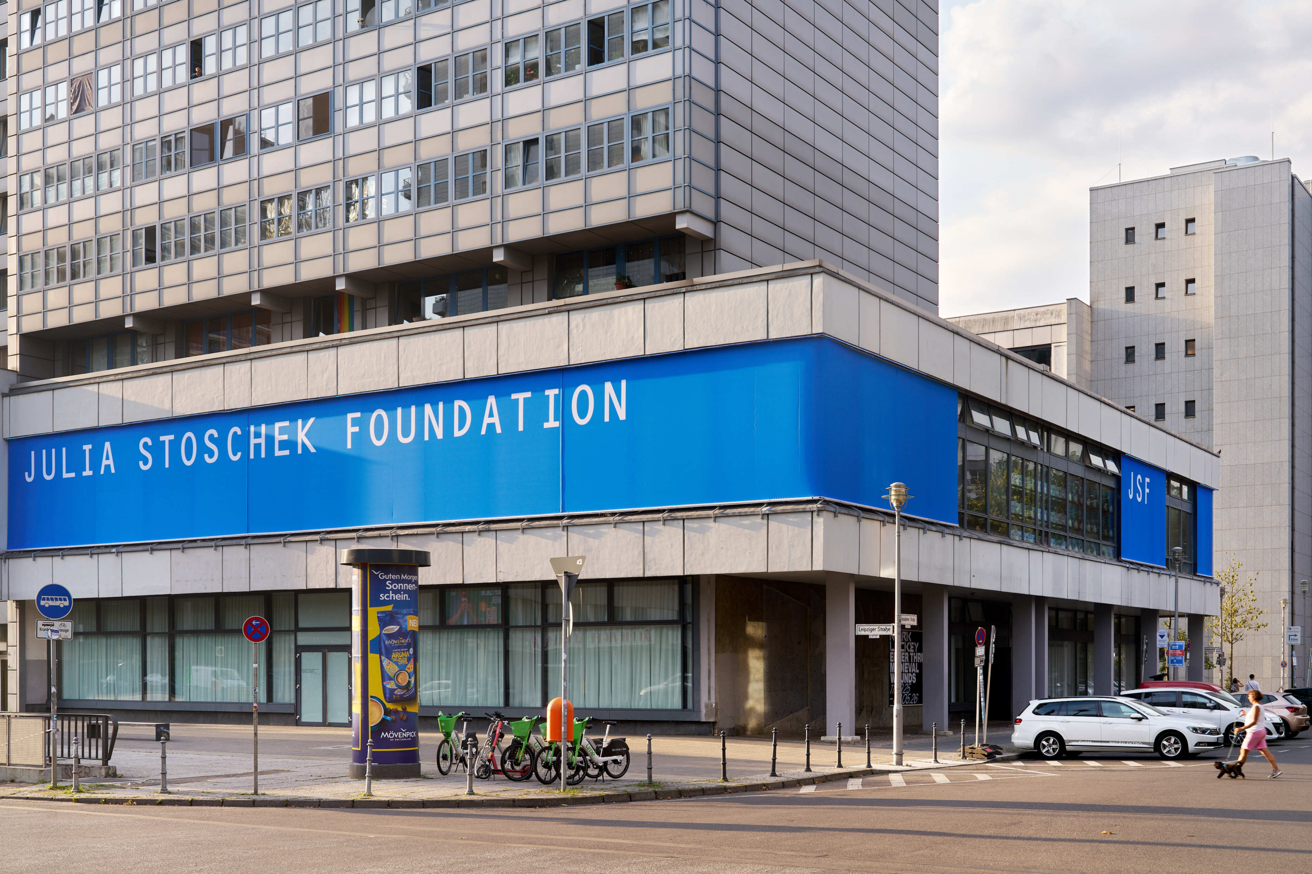 Julia Stoschek Foundation: THANK YOU, BERLIN!